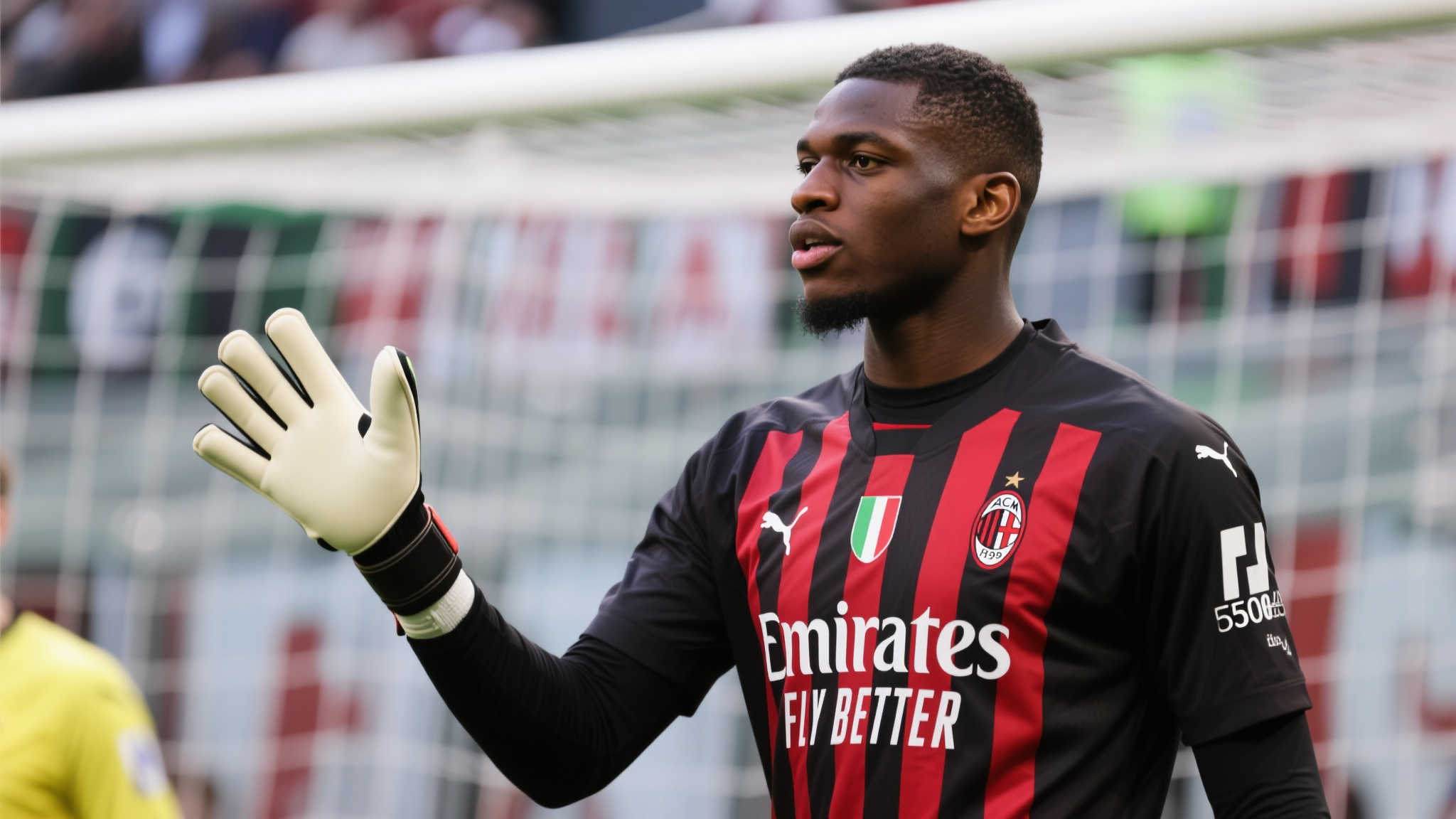 罗马诺透露：切尔西取消迈尼昂引援计划，近期无意重提